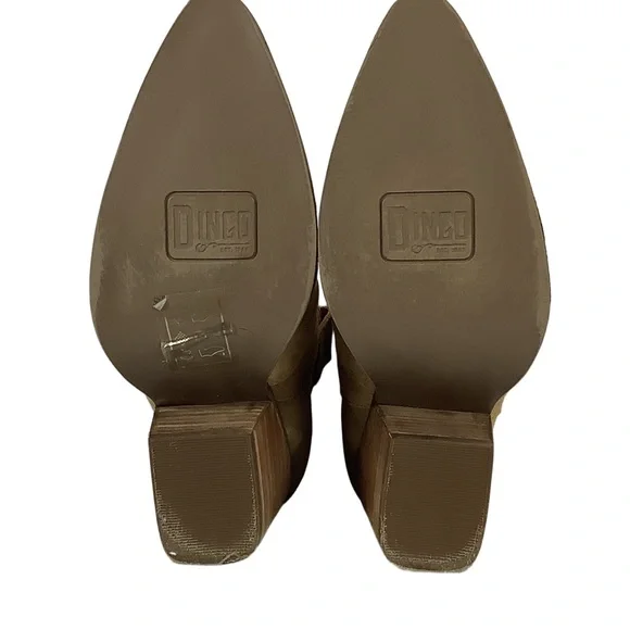 Dingo Flannie Booties - Picture 4 of 7